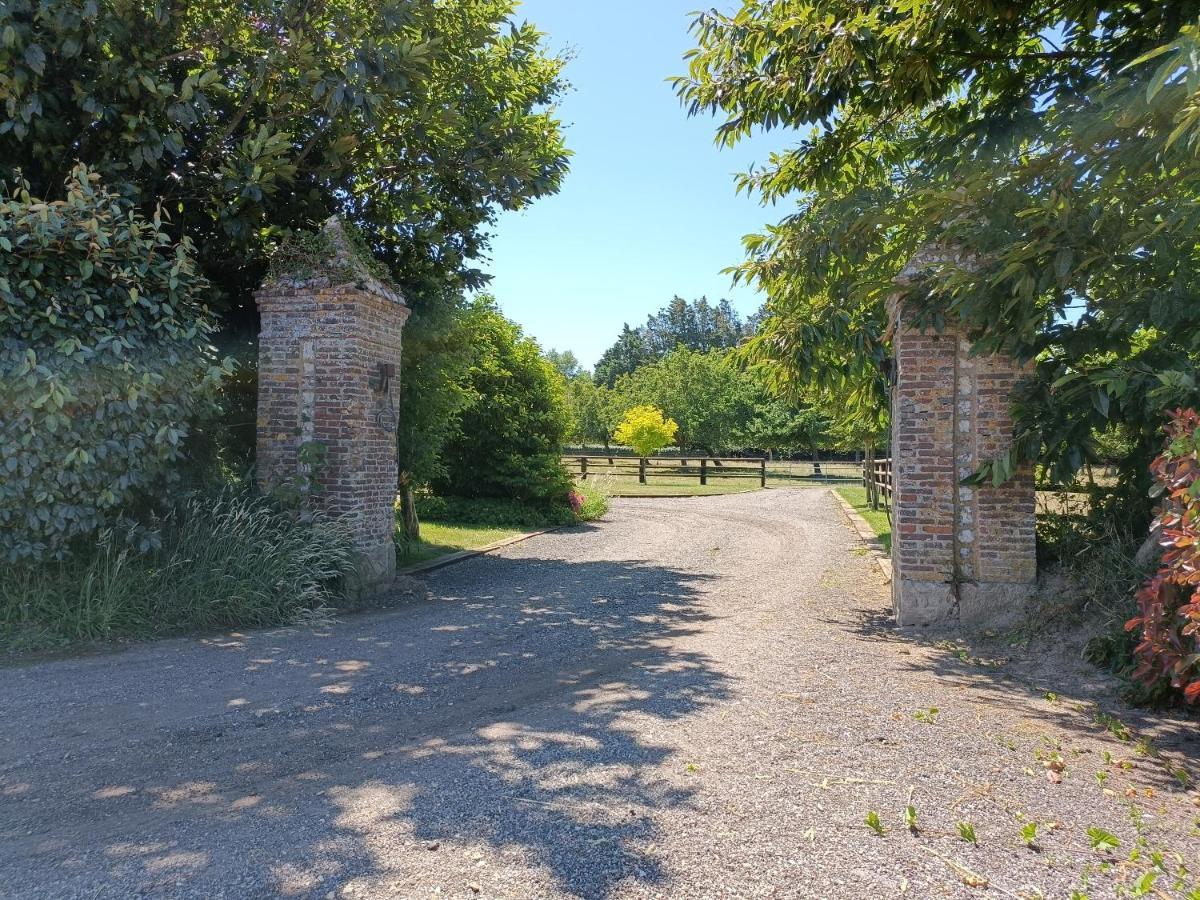 Domaine De Janville Paluel Екстериор снимка